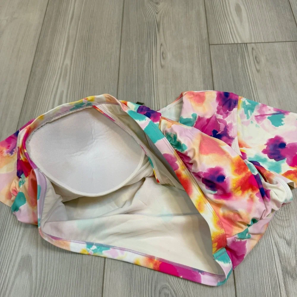 Torrid Watercolor Floral Flutter Sleeve Bikini Swim Top Pink Purple Size 3 Plus